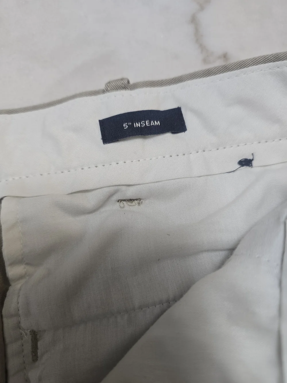 J. Crew MENS tretch Chino Shorts in Khaki